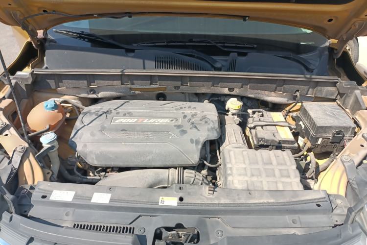 Used GAC Trumpchi GS3 2017 200T Automatic Luxury Edition Engine Bay