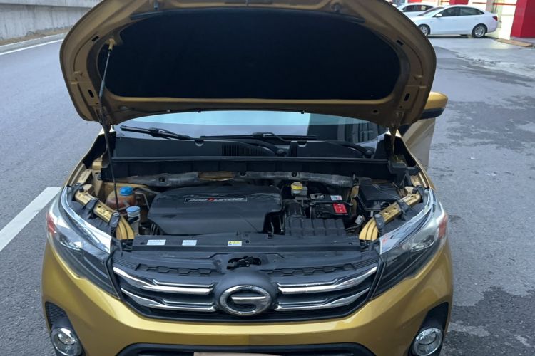 Used GAC Trumpchi GS3 2017 200T Automatic Luxury Edition Engine Bay