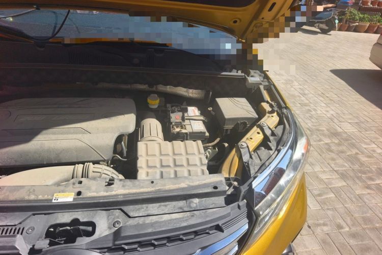 Used GAC Trumpchi GS3 2017 200T Automatic Luxury Edition Engine Bay Left