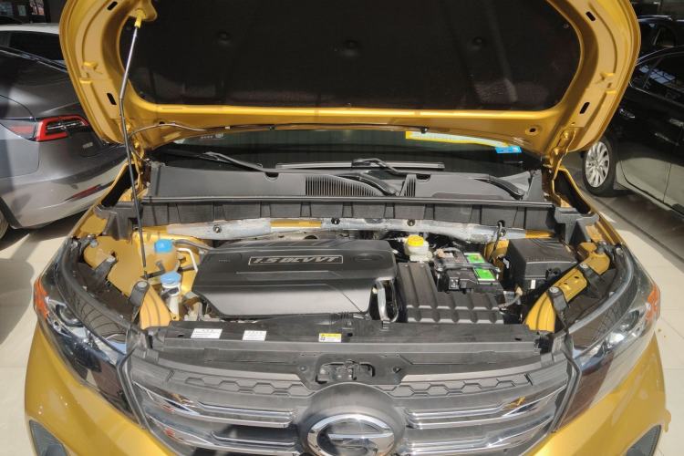 Used GAC Trumpchi GS3 2017 150N Automatic Elite Edition Engine Bay