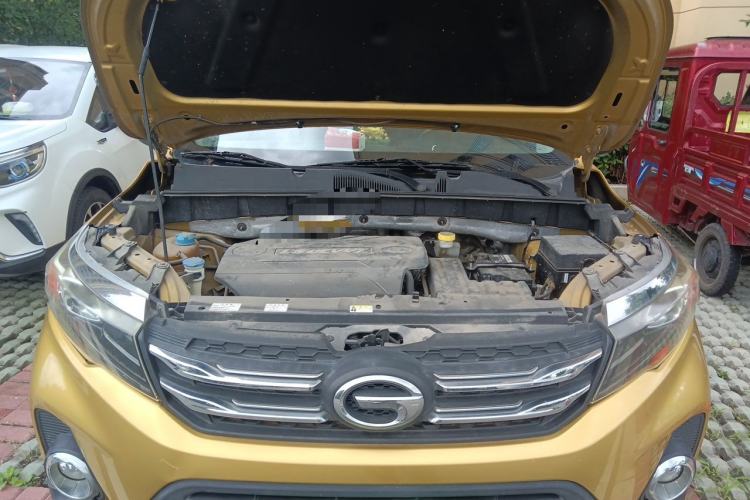 Used GAC Trumpchi GS3 2017 150N Manual Elite Edition Engine Bay