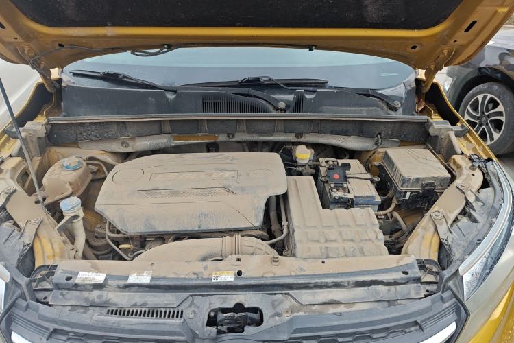 Used GAC Trumpchi GS3 2017 150N Manual Elite Edition Engine Bay