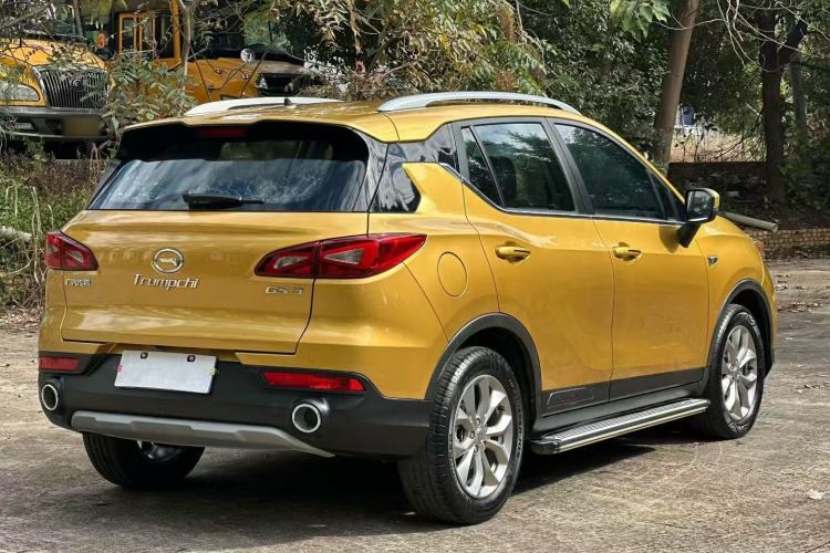Used GAC Trumpchi GS3 2017 150N Automatic Elite Edition Exterior 4