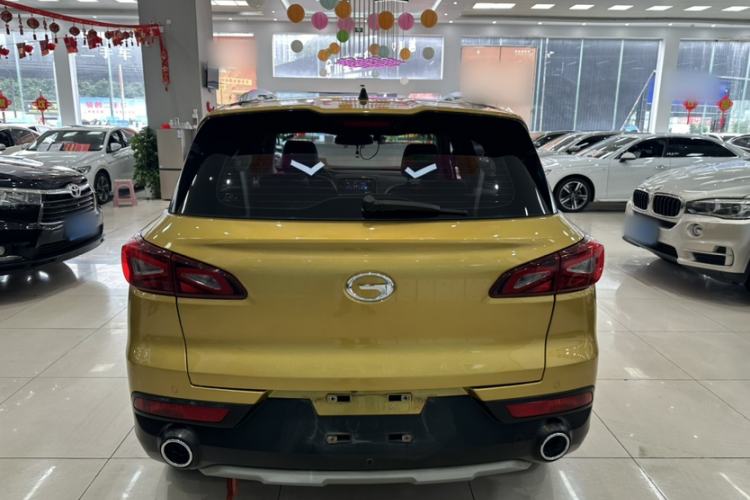 Used GAC Trumpchi GS3 2017 150N Automatic Elite Edition Exterior 5