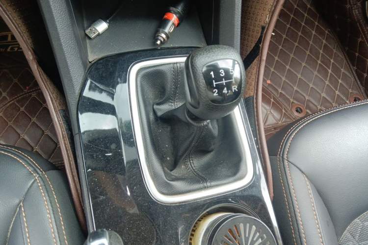 Used GAC Trumpchi GS3 2017 150N Manual Elite Edition Gear Lever