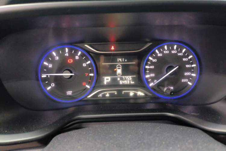 Used GAC Trumpchi GS3 2017 150N Automatic Elite Edition Instrument Cluster