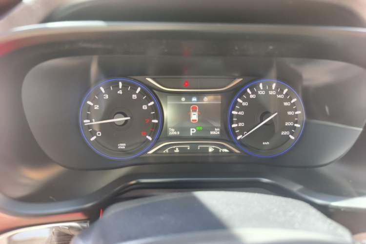 Used GAC Trumpchi GS3 2017 200T Automatic Luxury Edition Instrument Cluster