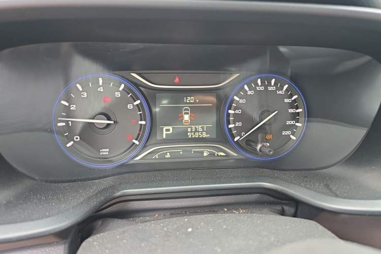 Used GAC Trumpchi GS3 2017 200T Automatic Elite Edition Instrument Cluster