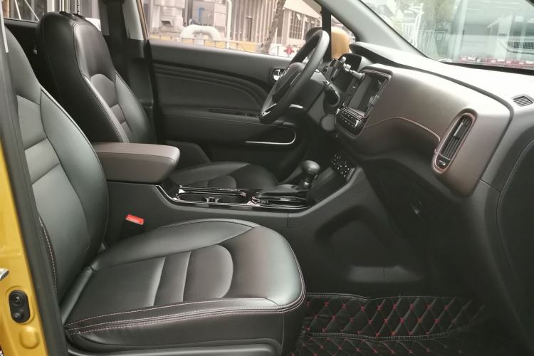 Used GAC Trumpchi GS3 2017 200T Automatic Luxury Edition Interior 3