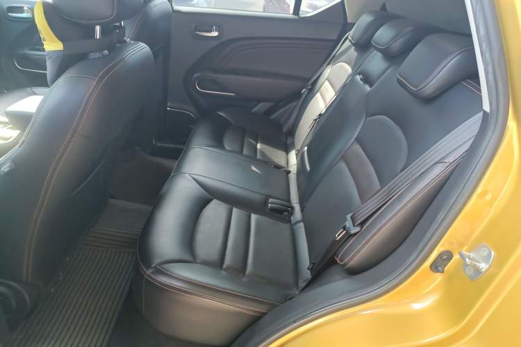 Used GAC Trumpchi GS3 2017 200T Automatic Luxury Edition Interior 4