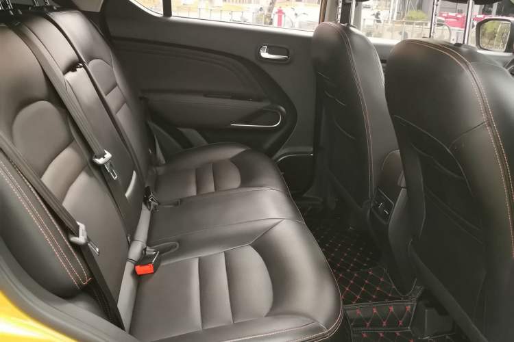 Used GAC Trumpchi GS3 2017 200T Automatic Luxury Edition Interior 4