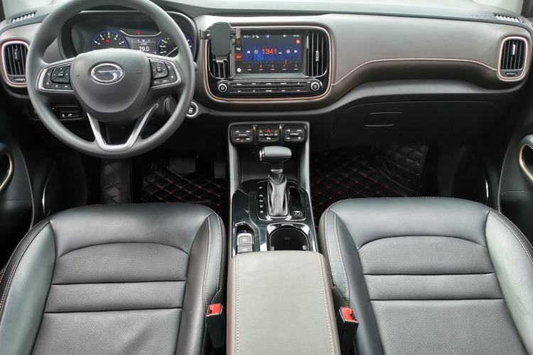 Used GAC Trumpchi GS3 2017 200T Automatic Luxury Edition Interior 5