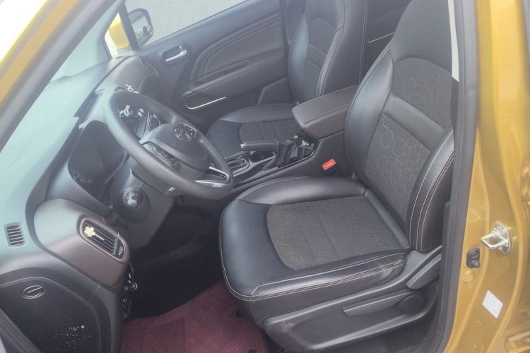 Used GAC Trumpchi GS3 2017 150N Automatic Elite Edition Left Front Seat