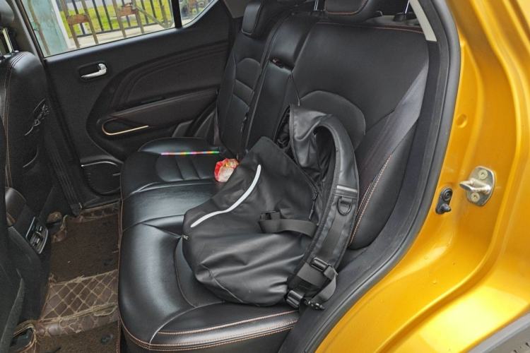 Used GAC Trumpchi GS3 2017 200T Automatic Luxury Edition Left Rear Seat