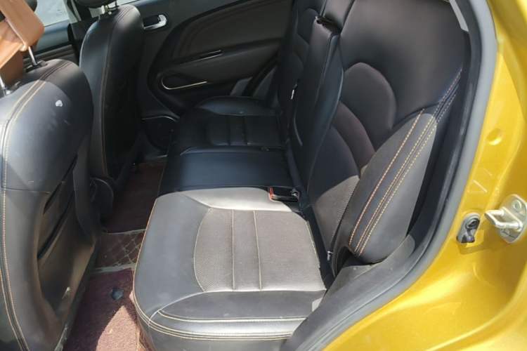 Used GAC Trumpchi GS3 2017 200T Automatic Luxury Edition Left Rear Seat