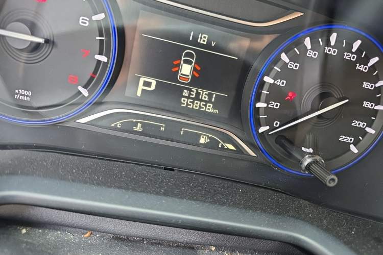 Used GAC Trumpchi GS3 2017 200T Automatic Elite Edition Odometer Close Up