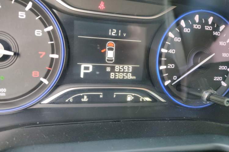 Used GAC Trumpchi GS3 2017 150N Automatic Elite Edition Odometer Close Up