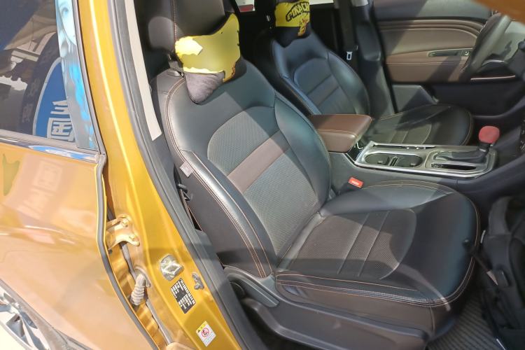 Used GAC Trumpchi GS3 2017 200T Automatic Luxury Edition Right Front Seat