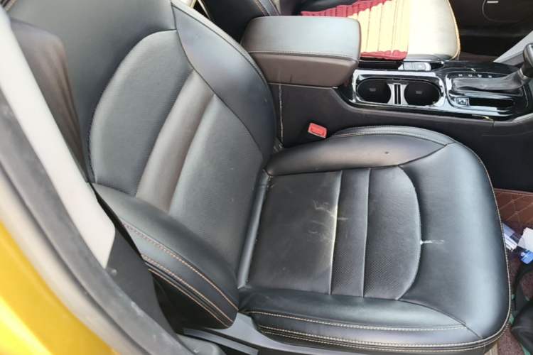 Used GAC Trumpchi GS3 2017 200T Automatic Luxury Edition Right Front Seat