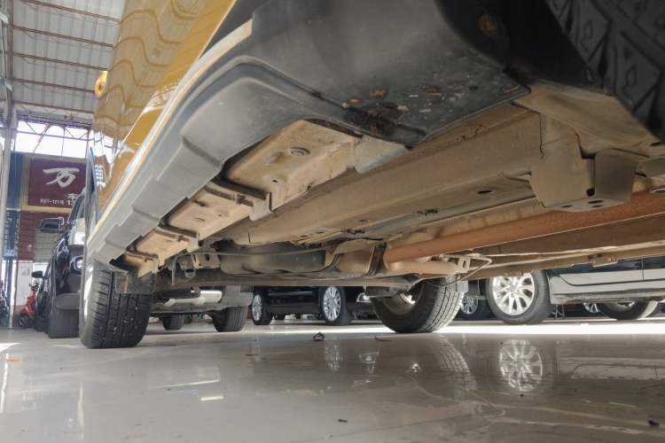 Used GAC Trumpchi GS3 2017 150N Automatic Elite Edition Right Side Sill
