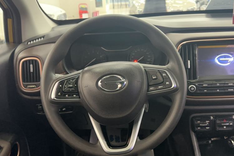 Used GAC Trumpchi GS3 2017 150N Automatic Elite Edition Steering Wheel