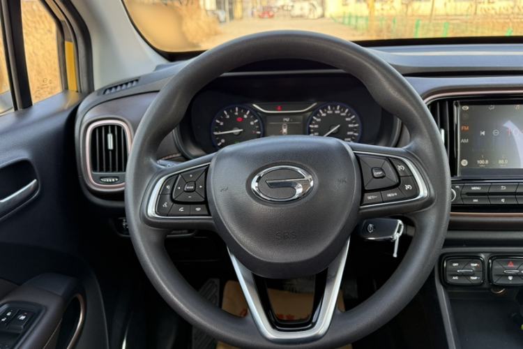 Used GAC Trumpchi GS3 2017 150N Automatic Elite Edition Steering Wheel