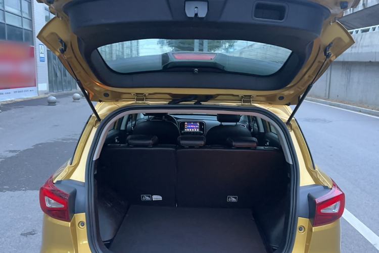 Used GAC Trumpchi GS3 2017 200T Automatic Luxury Edition Trunk