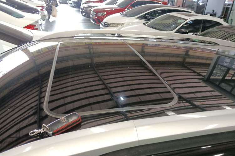 Used GAC Trumpchi GS3 2019 235T Automatic Elite Edition Roof