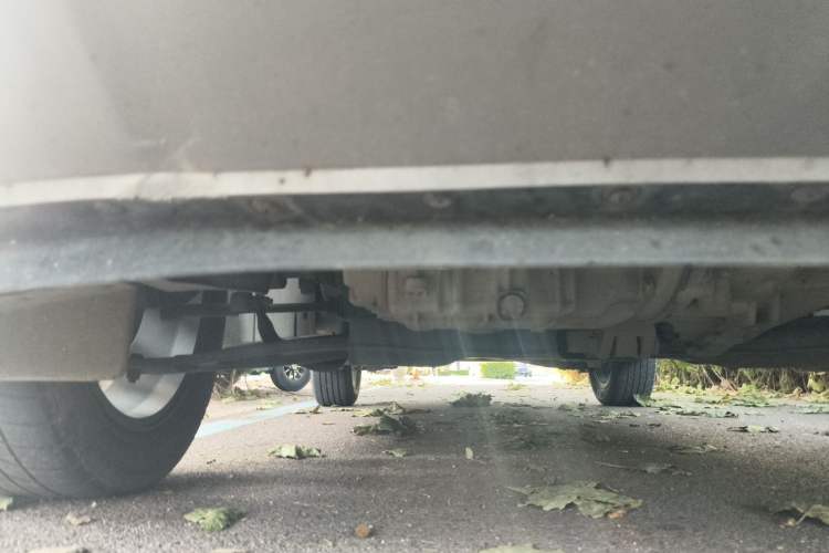 Used GAC Trumpchi GS3 2019 235T Automatic Elite Edition Chassis Front Right