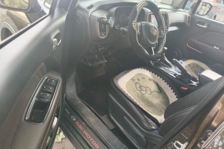 Used GAC Trumpchi GS3 2019 235T Automatic Elite Edition Driver Seat