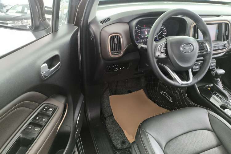 Used GAC Trumpchi GS3 2019 235T Automatic Luxury Edition Driver Seat