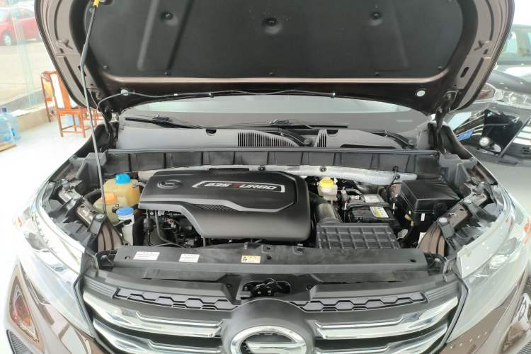 Used GAC Trumpchi GS3 2019 235T Automatic Luxury Edition Engine Bay