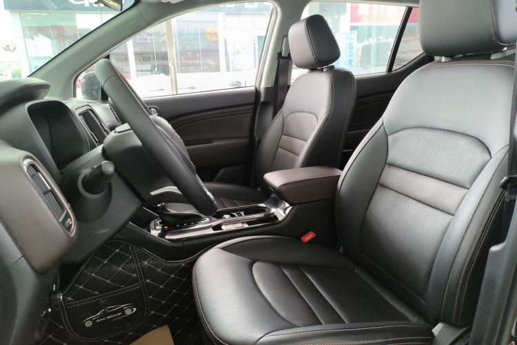 Used GAC Trumpchi GS3 2019 235T Automatic Luxury Edition Left Front Seat