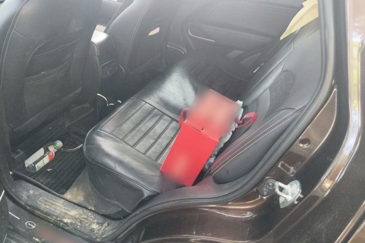 Used GAC Trumpchi GS3 2019 235T Automatic Elite Edition Left Rear Seat