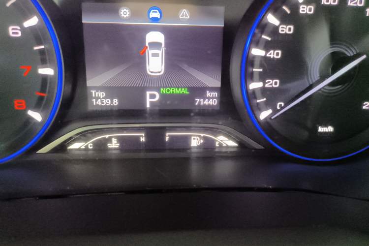 Used GAC Trumpchi GS3 2019 235T Automatic Luxury Edition Odometer Close Up