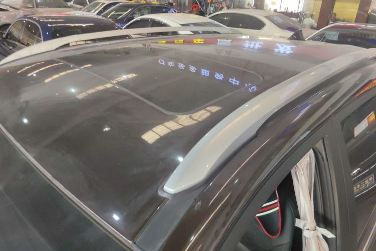 Used GAC Trumpchi GS3 2019 235T Automatic Elite Edition Roof