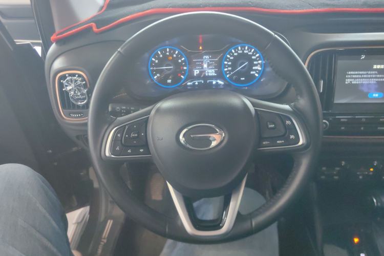 Used GAC Trumpchi GS3 2019 235T Automatic Elite Edition Steering Wheel