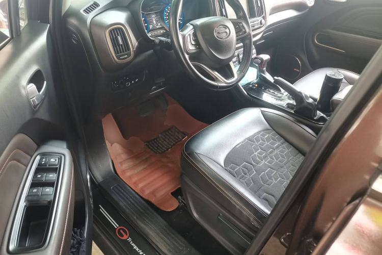 Used GAC Trumpchi GS3 2019 235T Automatic Elite Edition Driver Seat