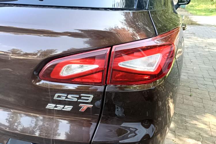 Used GAC Trumpchi GS3 2019 235T Automatic Elite Edition Exterior 3