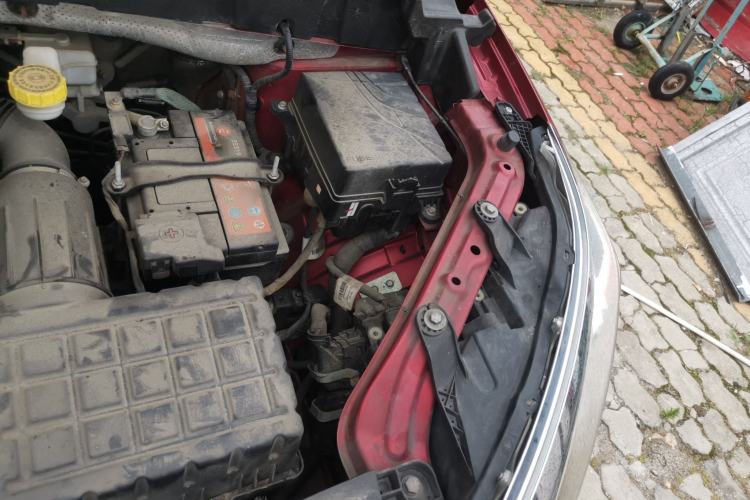Used GAC Trumpchi GS3 2019 235T Automatic Elite Edition Engine Bay Left