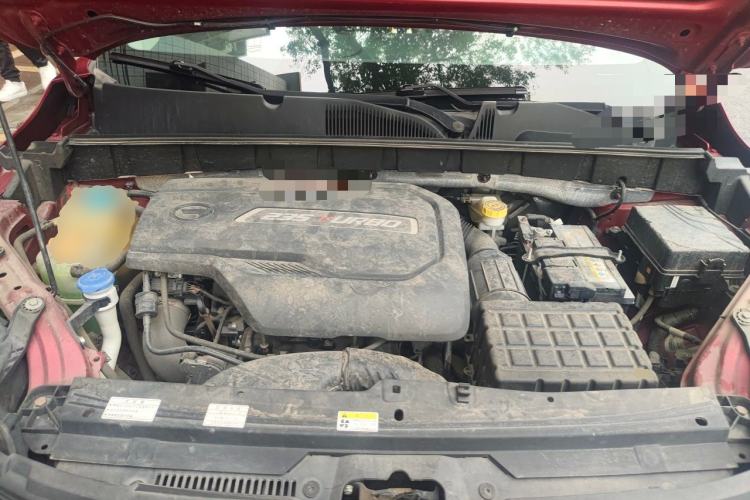 Used GAC Trumpchi GS3 2019 235T Automatic Elite Edition Engine Bay