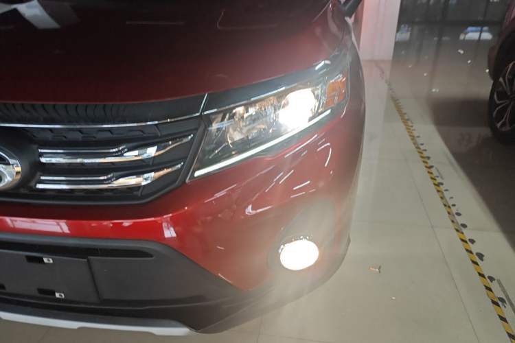 Used GAC Trumpchi GS3 2019 235T Automatic Elite Edition Left Front Headlight