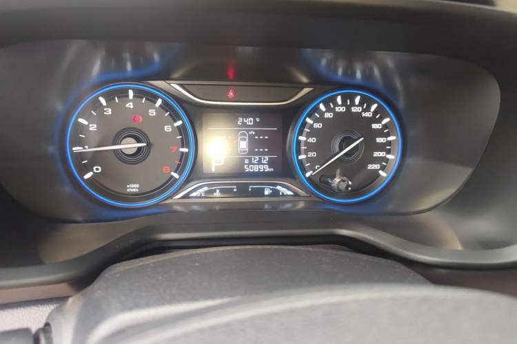 Used GAC Trumpchi GS3 2019 235T Automatic Elite Edition Odometer Close Up