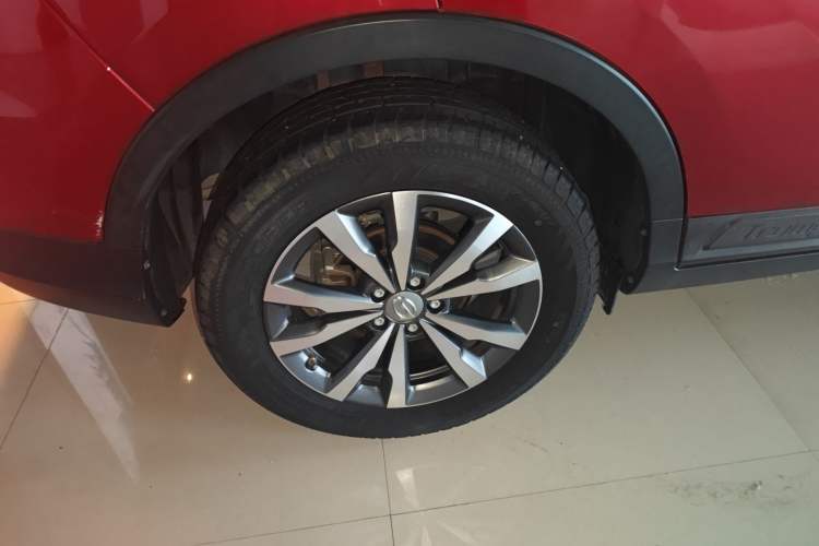 Used GAC Trumpchi GS3 2019 235T Automatic Elite Edition Right Rear Wheel Hub