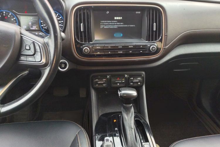 Used GAC Trumpchi GS3 2019 235T Automatic Elite Edition Audio And AC Panel