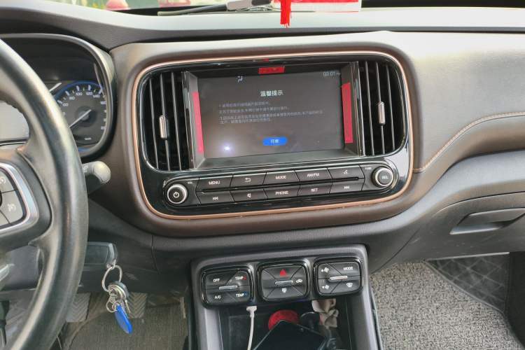 Used GAC Trumpchi GS3 2019 235T Manual Elite Edition Audio And AC Panel