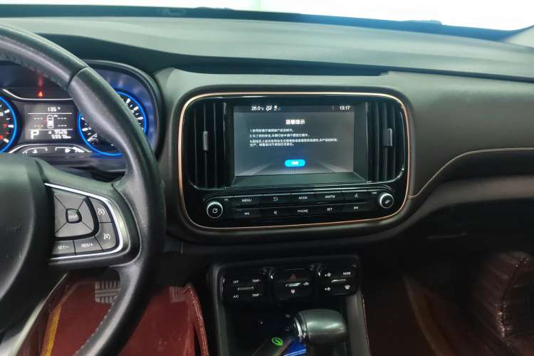Used GAC Trumpchi GS3 2019 235T Automatic Elite Edition Audio And AC Panel