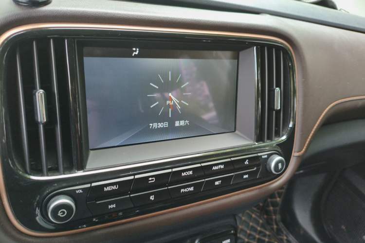 Used GAC Trumpchi GS3 2019 235T Automatic Elite Edition Audio And AC Panel