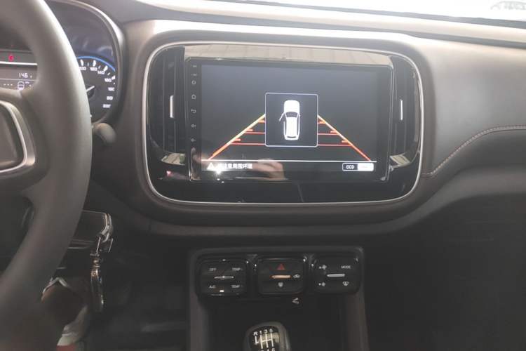 Used GAC Trumpchi GS3 2019 235T Manual Comfort Edition Audio And AC Panel