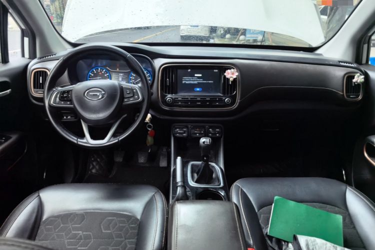 Used GAC Trumpchi GS3 2019 235T Manual Elite Edition Center Console